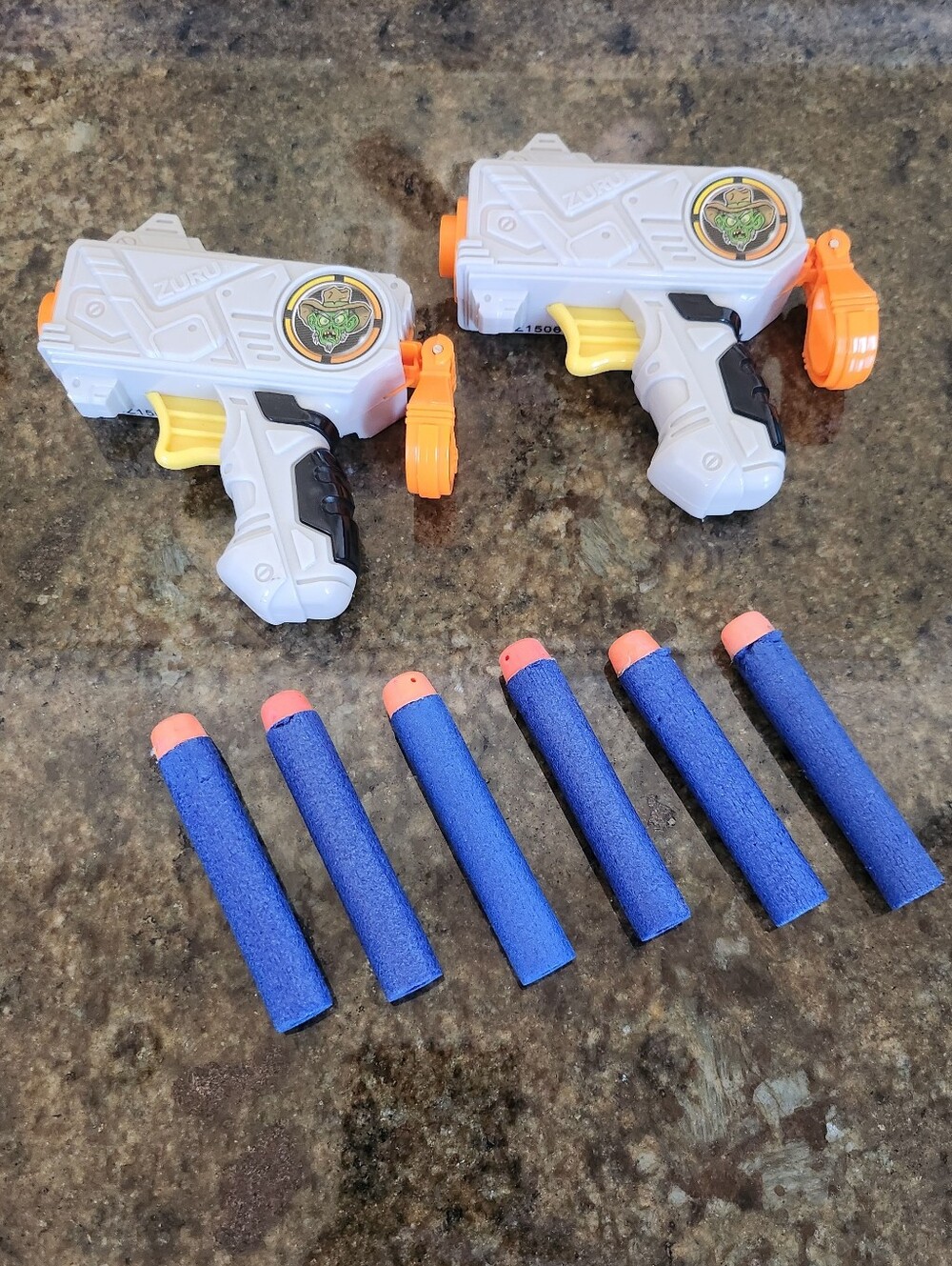 Zuru Zombie Shot Dart Blaster Gun - Single Shot - Set Of Two with Six Foam Darts